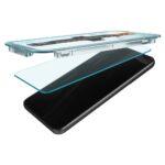 Lot de 2 protections d'écran Spigen Glas.tR EZ-FIT pour Samsung Galaxy S22 - Clear – Image 3