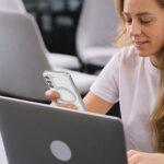 Coque Techsuit Luxury Crystal MagSafe pour Samsung Galaxy S22 - Light Green – Image 5