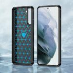 Coque Techsuit Carbon Silicone pour Samsung Galaxy S22 - Black – Image 4