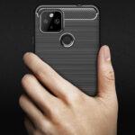 Coque Techsuit Carbon Silicone pour Google Pixel 5 - Black – Image 4