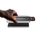 Protection d'écran Spigen Glas.tR EZ-FIT Pro pour Samsung Galaxy S25 Edge - Clear – Image 5