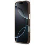 Coque Guess Hardcase 4G Triangle Logo MagSafe pour iPhone 17 - Brown – Image 5