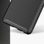 Coque Techsuit CarbonFiber pour iPhone 16e - Black – Image 4
