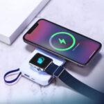 Batterie externe 3mk PastelUp 10 000 mAh (Aluminium) - Charge rapide 22,5 W - MagSafe/Qi - USB-A / USB-C / Lightning - Blanc – Image 5