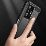 Coque Techsuit Carbon Silicone pour Xiaomi 11T / 11T Pro - Black – Image 5