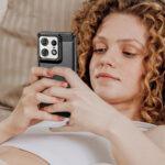 Coque Techsuit Carbon Silicone pour Motorola Edge 50 Ultra - Black – Image 5